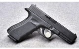 Glock 22 Gen4~.40 S&W - 2 of 4