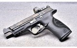 Smith & Wesson M&P 40L Performance Center~.40 S&W - 1 of 4