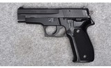 Sig Sauer P226~9 mm Luger - 3 of 4
