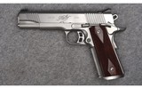 Kimber Gold Combat Stainless II~.45 ACP - 3 of 4