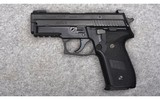 Sig Sauer P229~.40 S&W - 3 of 4