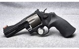 Smith & Wesson 329 PD Air Lite~.44 Magnum - 1 of 4