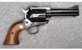Sturm Ruger & Co. Blackhawk 3 Screw~.41 Magnum - 4 of 5
