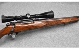 Weatherby Mark V Deluxe~ .300 Weatherby Magnum - 3 of 8