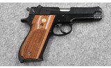 Smith & Wesson 39-2~ 9mm