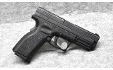 Springfield Armory~ XD-40~ .40 S&W - 2 of 3