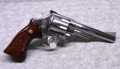 Smith & Wesson ~ M629-1 ~ .44 Magnum