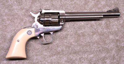 Ruger ~ New Model Single-Six ~ .22 Long Rifle