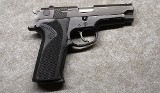 Smith & Wesson~ 915~ 9mm Luger