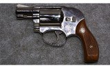 Smith & Wesson ~ Airweight - Model 38 ~ .38 Special - 2 of 2