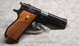 Smith & Wesson~ 39-2~ 9mm Luger - 1 of 4