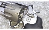 Smith & Wesson ~ Performance Center 929 ~ 9mm Luger - 3 of 6