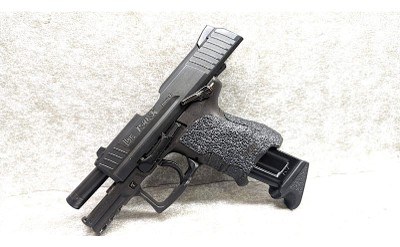 Heckler & Koch ~ Model P30 SK ~ 9mm Luger - Image 4 of 6