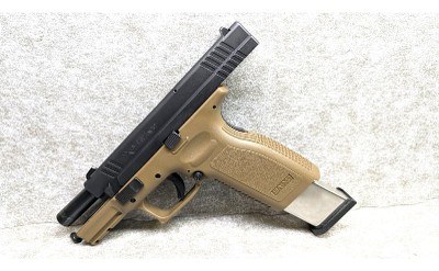 Springfield Armory ~ Model XD ~ .45 Auto - Image 5 of 5