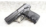 Heckler & Koch ~ USP Compact ~ .40 S&W - 2 of 5