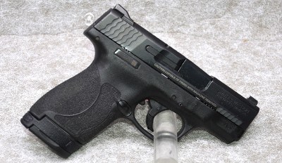 Smith & Wesson~ M&P Shield M2.0~ 9mm Luger - Image 1 of 2