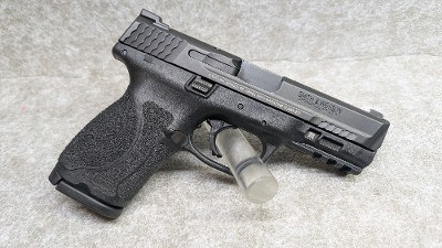 Smith & Wesson ~ M&P40 ~ .40 S&W - Image 1 of 4