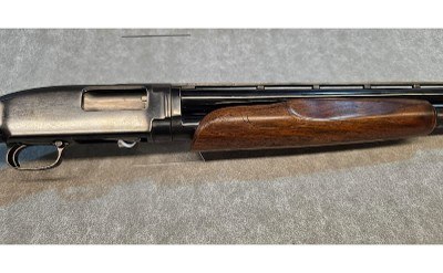Winchester ~ Model 12 ~ 12 Gauge - Image 3 of 10