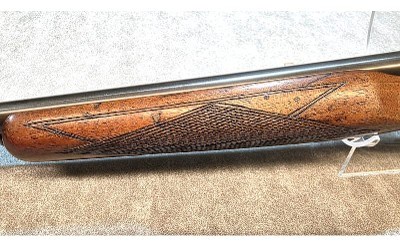 Ithaca ~ 200E ~ 12 Gauge - Image 5 of 9