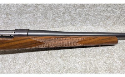 Weatherby ~ Mark V "Friends of NRA 1999" ~ .300 Weatherby Magnum - Image 5 of 11