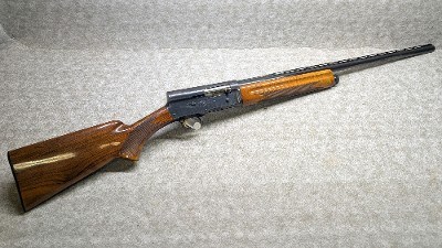 Browning ~ A5 Light Twelve ~ 12 Gauge - Image 1 of 13