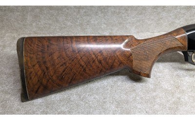 Benelli ~ Ultra Light ~ 12 Gauge - Image 2 of 14