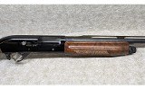 Benelli ~ Ultra Light ~ 12 Gauge - Image 5 of 14