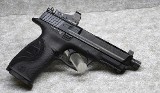 Smith & Wesson~ M&P9 Performance Center~ 9mm Luger