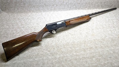 Browning ~ 2000 ~ 12 Gauge - Image 1 of 12