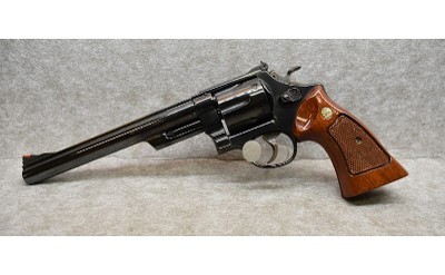 Smith & Wesson ~ Model 29-2 ~ .44 Magnum - Image 2 of 5