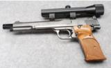 Smith & Wesson Model 41 .22 L.R. - 2 of 8