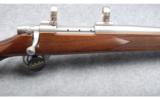 Weatherby Vanguard .300 Win Mag - 2 of 9