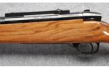 Weatherby Mark V .300 Magnum - 5 of 9