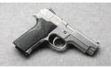 Smith and Wesson 4046 .40S&W - 1 of 2