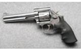 Smith & Wesson 686-4 .357 Magnum - 2 of 3