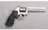Smith & Wesson ~ 686 ~ .357 Magnum - 1 of 3