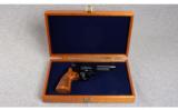 Smith and Wesson ~ Model 29 ~ Engraved ~ .44 Mag - 7 of 8