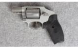 Smith and Wesson ~ 642-1 ~ Airweight ~ .38SPL - 2 of 2