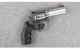 Smith and Wesson ~ 686-6 ~ .357 Magnum - 1 of 2