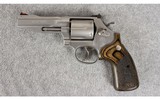 Smith & Wesson ~ 686 SSR ~ .357 Mag. - 2 of 3