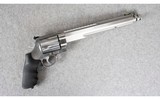 Smith & Wesson ~ Performance Center 460 ~ .460 S&W Magnum