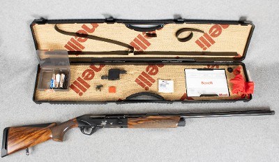 Benelli ~ Super Black Eagle 3 ~ 12 Gauge