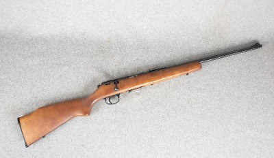 Marlin ~ 925M ~ .22 Magnum