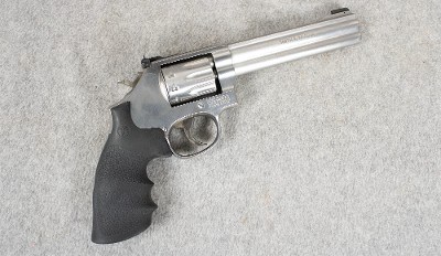 Smith & Wesson617 6.22 LR
