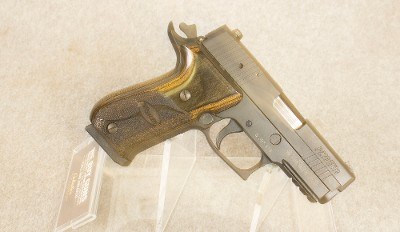 SIG Sauer ~ P220 Elite ~ .45 ACP - Image 1 of 5