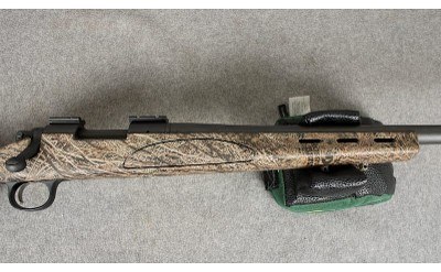 Remington ~ Model 700 ~ .22-250 - Image 5 of 11