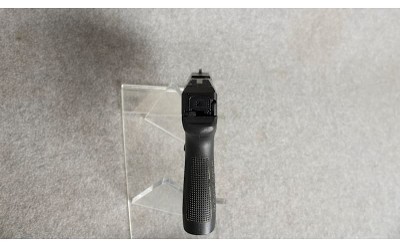 Beretta ~ APX ~ 9MM - Image 3 of 5
