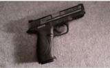 Smith and Wesson, Model M&P, .40 S&W - 1 of 2