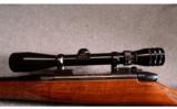 Weatherby, Model MK V Deluxe, .300 WBY Magnum - 9 of 9