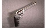 Smith and Wesson Model 460XVR .460 - 1 of 2